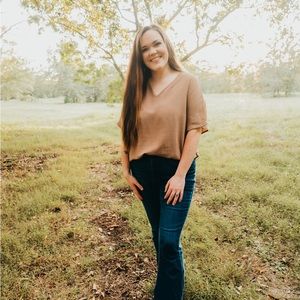 Meet your Posher, Hannah